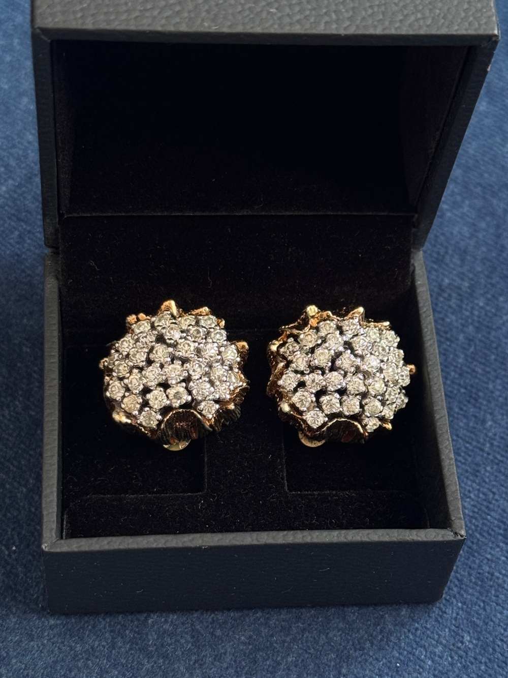 Stunning Rare vintage Panetta dome rhinestone cluster gold tone Clip on earrings